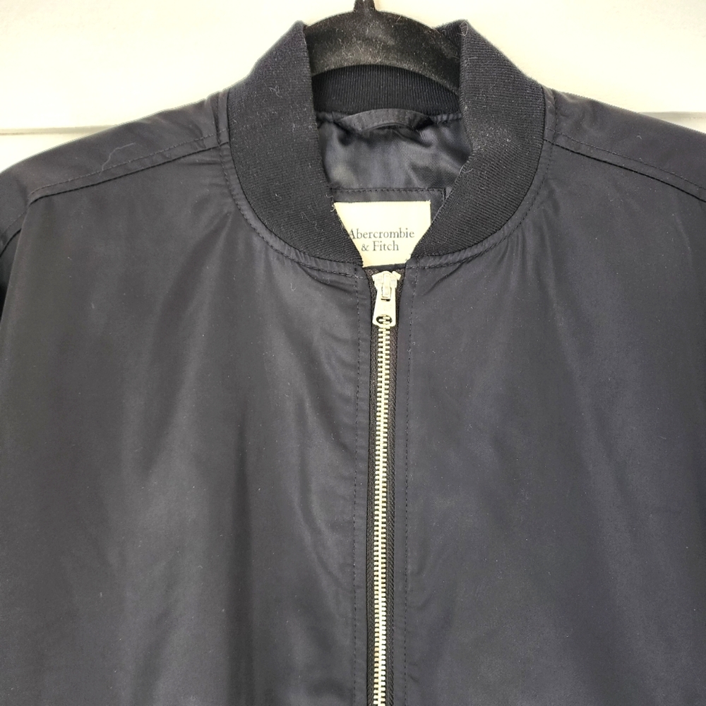 A&F Nylon Bomber Jacket - Picture 5 of 8